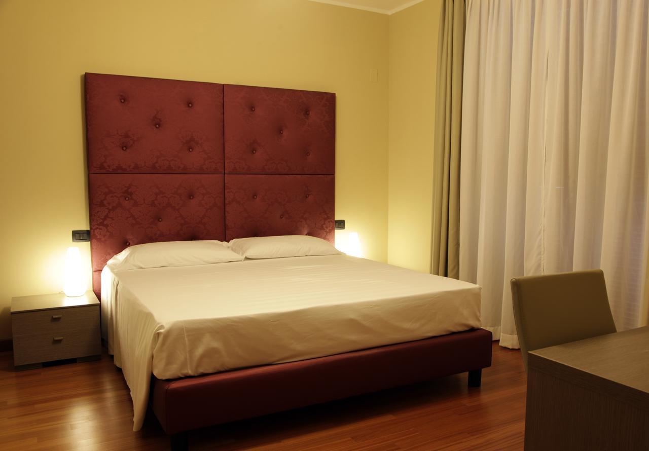 Residence Sant'Anna Ponte San Pietro  Szoba fotó